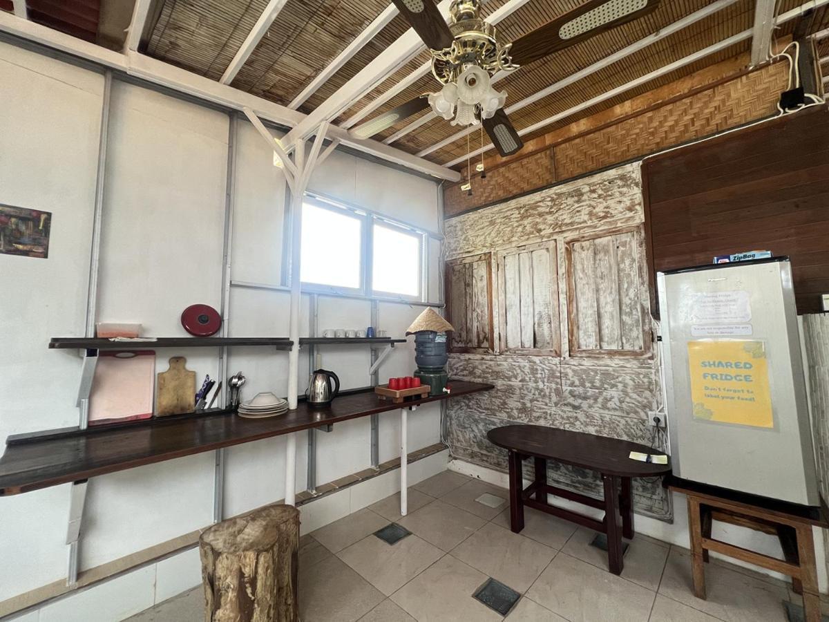 Seabreeze Hostel Bali チャングー エクステリア 写真