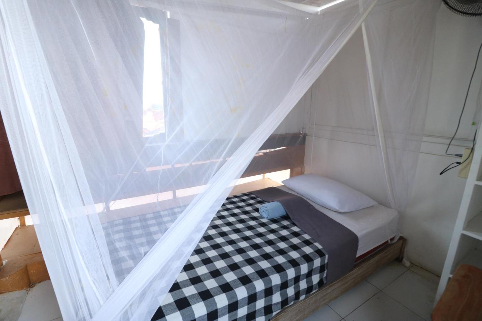 Seabreeze Hostel Bali チャングー エクステリア 写真