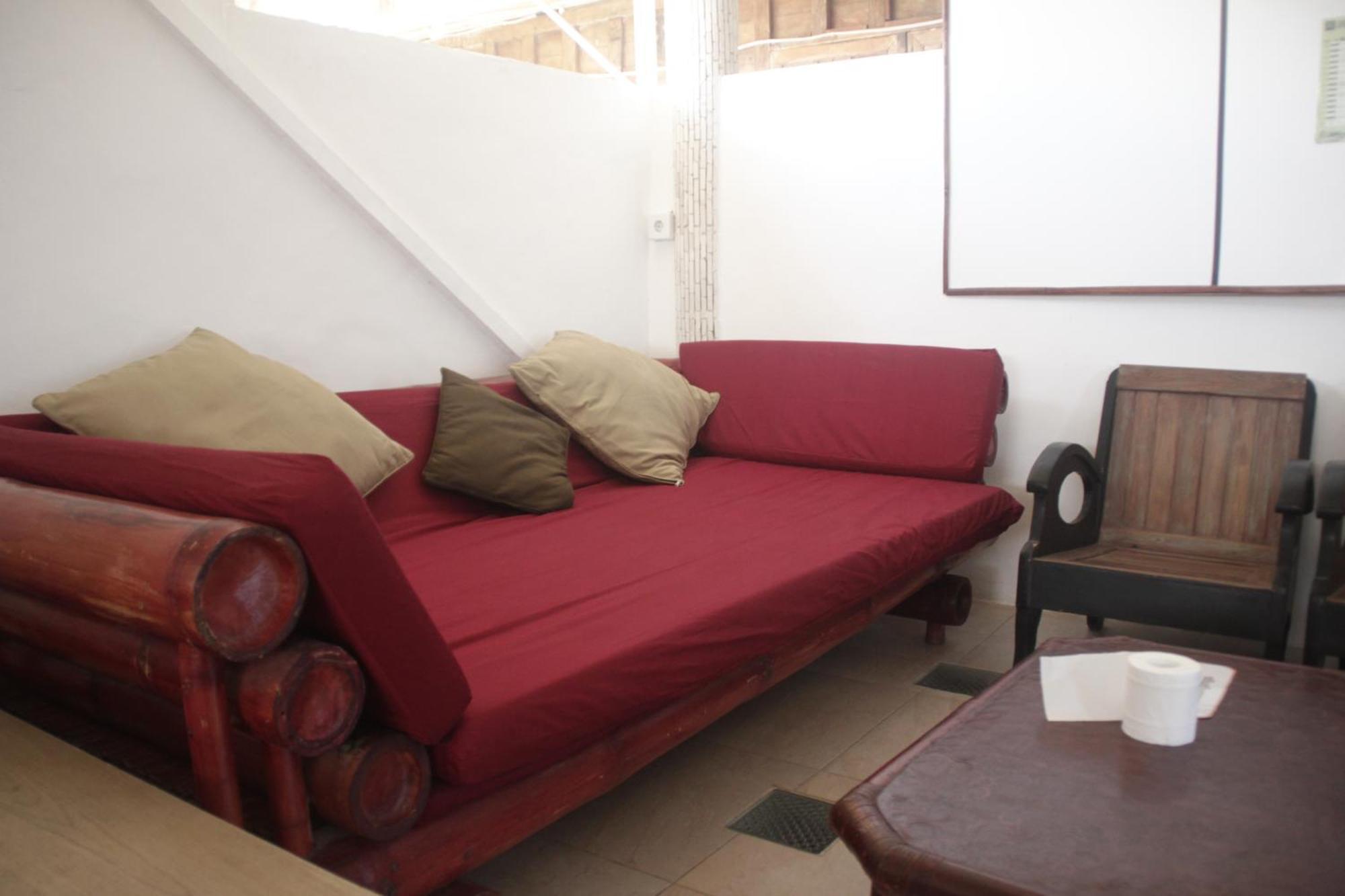 Seabreeze Hostel Bali チャングー エクステリア 写真